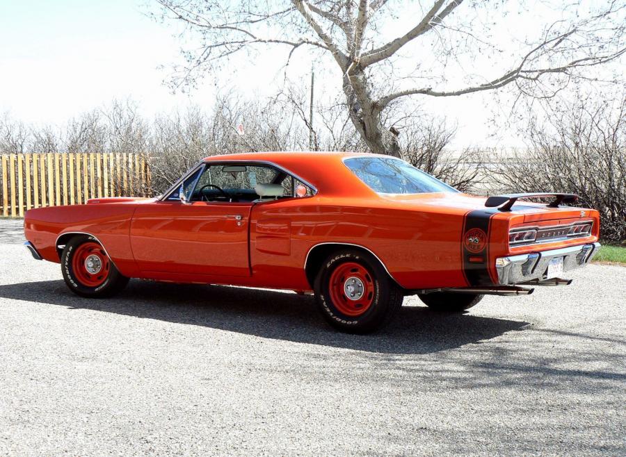  Dodge Super Bee 1969 года  (фото 5 из 5)